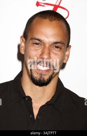 19 agosto 2017 - Burbank, CA, Stati Uniti - LOS ANGELES - 19 agosto: Bryton James all'evento Young and Restless fan 2017 al Marriott Burbank Convention Center il 19 agosto 2017 a Burbank, CA (immagine di credito: © Kathy Hutchins via ZUMA Wire) Foto Stock