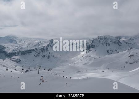 2025 coperti di neve Foto Stock