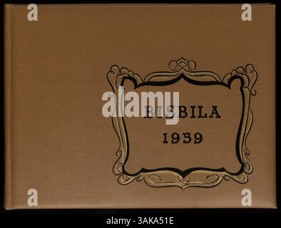 L'annuario "Bisbila" del 1959 della University High fornisce un'istantanea dell'anno scolastico 1958-1959, evidenziando i risultati di studenti, club, docenti e squadre sportive. Foto Stock