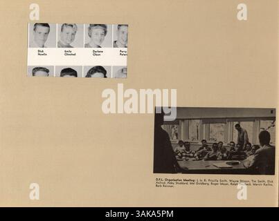 L'annuario Bisbila 1959 della University High mette in mostra i momenti chiave dell'anno scolastico 1958-1959, tra cui studenti, docenti, atletica leggera, club, e grandi eventi. Foto Stock
