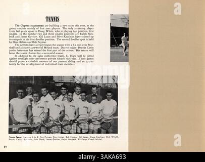 L'annuario Bisbila del 1959 della University High School mette in evidenza i risultati degli studenti, le competizioni atletiche e le attività extracurriculari, offrendo una panoramica sull'anno accademico 1958-1959 della scuola. Foto Stock