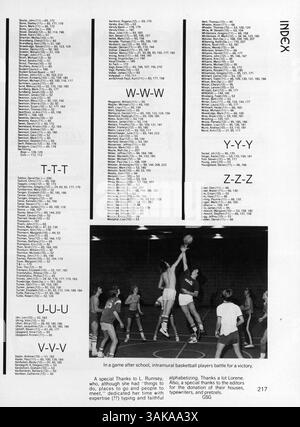 Questo annuario, 'Windigo '78', della Edina West High School documenta la vita studentesca, gli accademici, lo sport e gli eventi scolastici dell'anno scolastico 1977-1978. Foto Stock