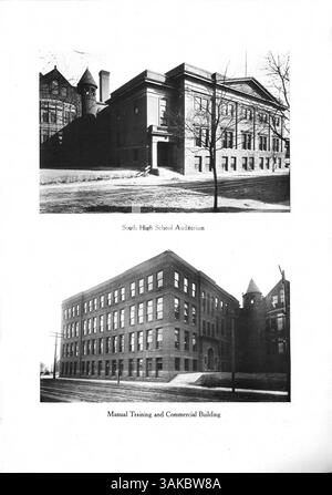 Questo annuario della South High School del 1912, "Tiger", documenta gli eventi dell'anno scolastico 1911-1912, concentrandosi su studenti, docenti, atletica e storia afroamericana nella comunità scolastica. Foto Stock