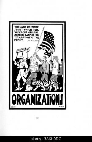 Questa edizione 1918 dell'annuario Liberty Tiger di South High copre atletica leggera, studenti, facoltà, club e storia afroamericana dell'anno scolastico 1917-1918. Foto Stock