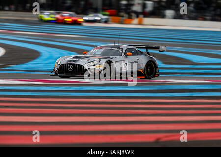 17 Jules GOUNON (E), Fabian SCHILLER (GER), Luca STOLZ (GER), Mercedes-AMG Team GetSpeed, Mercedes-AMG GT3 EVO, azione durante la 6 ore di Paul Ricard 2025, 1° round del GT World Challenge Europe Endurance Cup 2025, dall'11 al 13 aprile 2025 sul circuito Paul Ricard, a le Castellet, Francia - Photo Grégory Lenormand / DPPI Foto Stock