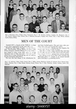 L'annuario Centralian del 1955 documenta l'anno scolastico 1954-1955 alla Central High, con i punti salienti sulla vita studentesca, l'atletica, i club, la facoltà e la storia afroamericana. Foto Stock