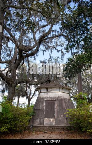 Bonaventure Cemetery, Savannah, Georgia, apparso in Midnight in the Garden of Good and Evil e considerato uno dei cimiteri più belli del mondo. Foto Stock