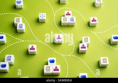 Vagare per i corridoi burocratici. Inefficienza, ritardi e confusione quando si tratta di procedure governative o sistemi istituzionali. Pubblico Foto Stock