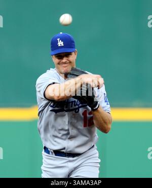 31 maggio 2007 - Stati Uniti - Jeff Kent, seconda base dei Dodgers di Los Angeles, getta i Washington Nationals Felipe Lopez nel primo inning della partita, giovedì 31 maggio 2007, al RFK Stadium di Washington, DC. (George Bridges/MCT) (immagine di credito: © George Bridges/mct/ZUMAPRESS.com) Foto Stock