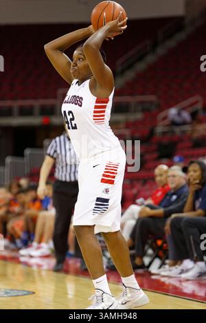 25 gennaio 2014 - Fresno, CS, USA - 25 gennaio 2014 Fresno, CA - Fresno State Guard Toni Smith nel gioco tra la University of Nevada Las Vegas Runnin' Rebels e i Fresno State Bulldogs al Save Mart Center di Fresno, CA. Fresno State ha vinto il gioco 70 a 52. (Credit Image: © Phil Hawkins/Cal Sport Media/ZUMAPRESS.com) Foto Stock