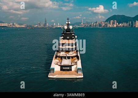 Hong Kong - 8 ottobre 2022: Veduta aerea dello yacht NORD autorizzato avvistato nelle acque di Hong Kong. Foto Stock