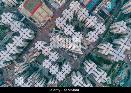 Vista aerea del Whampoa, un centro commerciale che sembra una barca, Kowloon City District, Hong Kong. Foto Stock