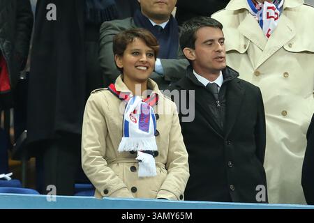 19 aprile 2014 - St Denis, Senna Saint Denis, Francia - Manuel Valls nuovo primo Ministro e Najat -Vallaud Belkacem Ministro dei diritti della donna, nella finale della Coppa di Lega, tutti che si collocano al Paris Saint Germain Olympique Lyonnais allo Stade de France di Saint-Denis - Francia (credito immagine: © Pierre Stevenin/ZUMAPRESS.com) Foto Stock