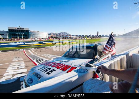 8 marzo 2014 - Las Vegas, NV, Stati Uniti - Las Vegas, NV - 08 marzo 2014: Brad Keselowski (22) vince il Boyd Gaming 300 al Las Vegas Motor Speedway di Las Vegas, NV. (Immagine di credito: © ASP/Cal Sport Media/ZUMAPRESS.com) Foto Stock