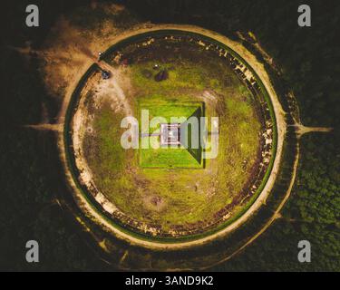 Vista aerea della Piramide di Austerlitz, Paesi Bassi. Foto Stock