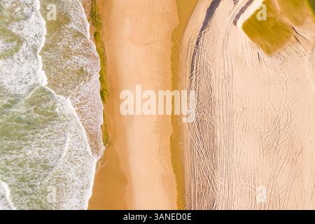 Vista aerea della spiaggia, Taiba, São Goncalo do Amarante, Ceará, Brasile Foto Stock