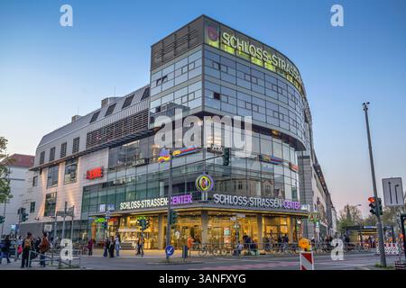 CCS, Schlossstrasse, Steglitz, Berlino, Deutschland *** CCS, Schlossstrasse, Steglitz, Berlino, Germania Foto Stock