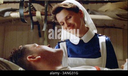 IL PAZIENTE INGLESE 1996 Miramax Films film con Juliette Binoche asHanna e Ralph Fiennes come Almásy Foto Stock