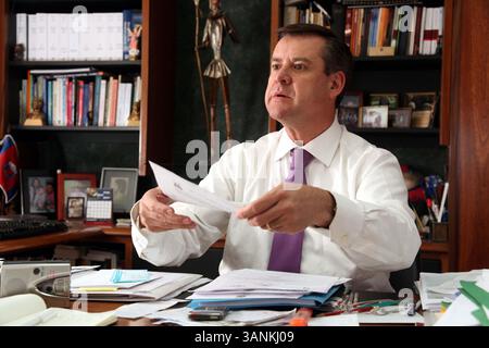 19 giugno 2011 - Quito, PICHINCHA, Ecuador - Quito-Ecuador.-16/06/2011.PolÃ­tica, Para El Comercio..foto de AndrÃ©s PÃez. Asambleista por la Izquierda DemocrÃtica..FotÃ³grafo: Patricio TErÃn / EL COMERCIO (immagine di credito: © El Comercio/GDA/ZUMAPRESS.com) Foto Stock