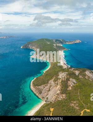 Vista aerea panoramica della costa vicino a Misery Beach, Australia Occidentale, Australia. Foto Stock