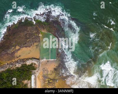 Vista aerea di Mona vale Rockpool, New South Wales, Australia. Foto Stock
