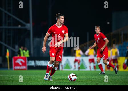Mielec, Polonia - 9 OTTOBRE 2024: Partita di qualificazione al Campionato europeo Under-19 2025 Polonia vs Malta 6:0. Nella foto Igor Orlikowski (4). Foto Stock