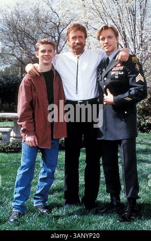 27 luglio 2005 - K11093LL.'' WALKER, TEXAS RANGER ''. FILM TV ANCORA. CHUCK NORRIS. FORNITO DA:(immagine di credito: © Globe Photos/ZUMAPRESS.com) Foto Stock