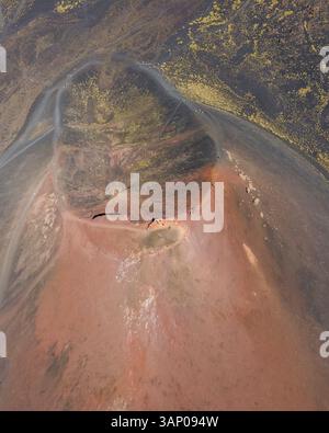 Veduta aerea dei crateri di Silvestri sul vulcano Etna, Catania, Sicilia, Italia. Foto Stock