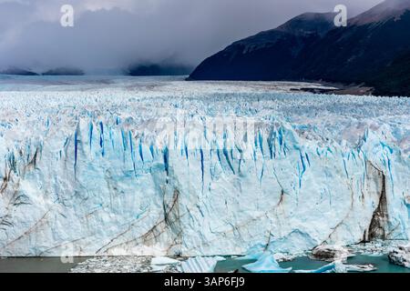 Ghiacciaio Perito Moreno, Parco Nazionale Los Glaciares, Provincia di Santa Cruz, Patagonia, Argentina. Foto Stock