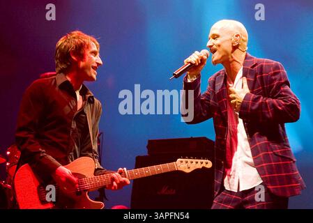 20 maggio 2007 - Londra, Greater London, Regno Unito - JAMES IN CONCERTO - BRIXON ACADEMY, BRIXTON LONDRA INGHILTERRA 04-27-2007.TIM BOOTH. AMANDA ROSE- - 2007.(immagine di credito: © Globe Photos/ZUMAPRESS.com) Foto Stock