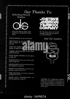"Pirate Vol. Vi: Tesori", l'annuario del 1977 del Park Center High, mette in evidenza studenti, insegnanti, eventi scolastici, atletica, e club studenteschi dell'anno scolastico 1972-1973. Foto Stock