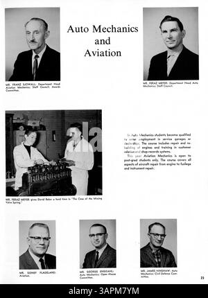 L'annuario "Tradewind" per il 1964 documenta gli studenti, gli insegnanti, i club extracurriculari, l'atletica leggera e i principali eventi dell'anno scolastico 1963-1964, con particolare attenzione alla storia afroamericana. Foto Stock