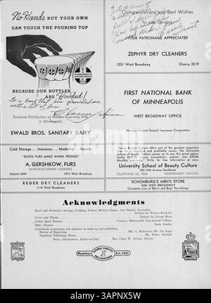 Il Polaris 1943 Yearbook della North High School cattura studenti, docenti, club, atletica leggera e contributi storici afroamericani durante l'anno scolastico 1942-1943. Foto Stock