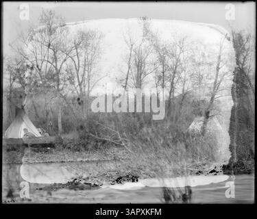 Una fotografia che mostra i campi della riserva indiana Umatilla in Oregon, catturati da Lee Moorhouse. Foto Stock