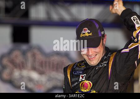 FORT WORTH, TX - APR 09, 2011: Matt Kenseth (17) vince la gara Samsung Mobile 500 al Texas Motor Speedway di Fort Worth, Texas. (Immagine di credito: © ASP/Cal Sport Media/ZUMAPRESS.com) Foto Stock