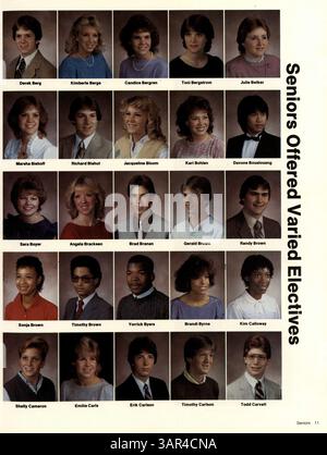 Questa edizione 1985 dell'annuario Sagamore della Roosevelt High School mette in evidenza eventi scolastici, vita studentesca, atletica, club e docenti dell'anno scolastico 1984-1985. Foto Stock