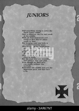 L'annuario del 1982 del Park Center High, "Pirate Treasures", racconta i risultati accademici, atletici e sociali degli studenti e della facoltà della scuola durante l'anno accademico 1981-1982. Foto Stock