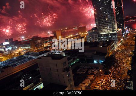 4 luglio 2011 - New York, N.. Y, USA - 35th Annual Macy's 4 luglio fuochi d'artificio 2011, New York City 07-04-2011. 2011.(immagine di credito: © Globe Photos/ZUMAPRESS.com) Foto Stock