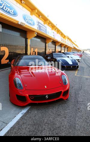 31 gennaio 2010 - Valencia, Spagna - ..Formula 1 test, preparativi. (Credito: © Sutton Motorsports/ZUMApress.com) Foto Stock