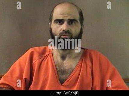 28 agosto 2013 - Fort Hood, Texas, Stati Uniti - Una giuria militare ha condannato a morte il maggiore Nidal Malik Hasan per la sparatoria di massa a Fort Hood quattro anni fa che ha ucciso 13 persone e ferito più di 30 persone. NELLA FOTO: Questa foto non datata fornita dal Dipartimento dello sceriffo della contea di Bell mostra NIDAL HASAN, lo psichiatra dell'esercito condannato a 2009 metri di distanza. La furia di colpi di Hood ha causato 13 morti e più di 30 feriti. (Immagine di credito: © Bell County Sheriff's Department/ZUMAPRESS.com) Foto Stock