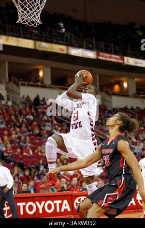 12 dicembre 2012 - 16 novembre 2013 Fresno, CA - Fresno State Guard Marvelle Harris (#23) nel gioco tra i Northridge Matadors e i Fresno State Bulldogs al Save Mart Center di Fresno, CA. Fresno State ha vinto la partita 80 a 64.(Credit Image: © Phil Hawkins/Cal Sport Media/ZUMAPRESS.com) Foto Stock