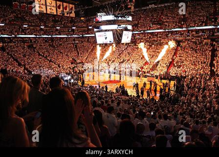 18 giugno 2013 - Miami, FL, USA - i Miami Heat ospitano i San Antonio Spurs in gara 6 delle finali NBA martedì 18 giugno 2013, all'AmericanAirlines Arena di Miami, Florida. (Immagine di credito: © David Santiago/MCT/ZUMAPRESS.com) Foto Stock