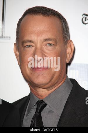 27 settembre 2013 - New York, New York, Stati Uniti - ''Captain Phillips'' Premiere al New York Film Festival. Lincoln Center, New York. Settembre 27, 2013.foto di , Photos Inc 2013.TOM HANKS(immagine di credito: © Sonia Moskowitz/Globe Photos/ZUMAPRESS.com) Foto Stock