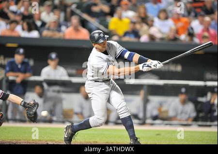 2 settembre 2009 - Baltimore, Maryland, Stati Uniti d'America - Baltimore, MD - 2 Settembre 2009 -- New York Yankees terzo baseman Alex Rodriguez (13) colpisce nel quarto inning contro i Baltimore Orioles a Rigogolo Park a Camden Yards a Baltimora, MD mercoledì 2 settembre 2009..Credit: Ron Sachs / CNP. (Credito Immagine: © Ron Sachs/CNP via ZUMA filo) Foto Stock