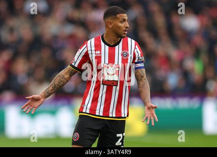 Sheffield, Inghilterra, 18 aprile 2025. Vinícius Souza dello Sheffield United durante il match tra Sheffield United e Cardiff City Sky Bet Championship a Bramall Lane, Sheffield. Il credito immagine dovrebbe essere: Simon Bellis / Sportimage Foto Stock