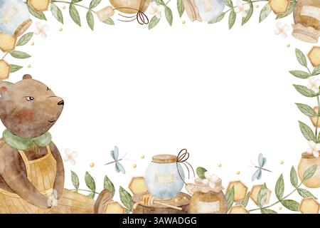 Illustrazione ad acquerello orso retrò con barattoli di miele su ceppo, libellula, favo in fiori e foglie. Cornice disegnata a mano in stile vintage per un design unico Foto Stock