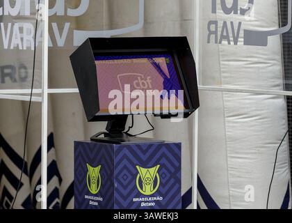 São Paolo, Brasile. 19 aprile 2025. Calcio - Campionato brasiliano 2025 - Corinthians vs Sport - Stadio Allianz Parque. Visualizzazione VAR. Crediti: Vilmar Bannach/Alamy Live News Foto Stock