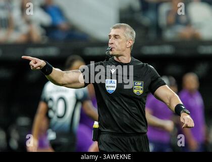 São Paolo, Brasile. 19 aprile 2025. Calcio - Campionato brasiliano 2025 - Corinthians vs Sport - Stadio Allianz Parque. Arbitro Anderson Doronco credito: Vilmar Bannach/Alamy Live News Foto Stock