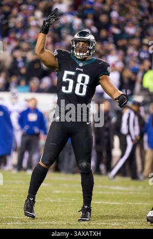 22 dicembre 2016: Il middle linebacker dei Philadelphia Eagles Jordan Hicks (58) reagisce durante la partita NFL tra i New York Giants e i Philadelphia Eagles al Lincoln Financial Field di Philadelphia, Pennsylvania. I Philadelphia Eagles vinsero 24-19. Christopher Szagola/CSM(immagine di credito: &Copy; Chris Szagola/CSM tramite filo ZUMA) Foto Stock