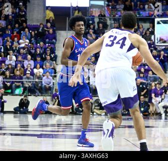30 DICEMBRE 2016: La guardia del Kansas Josh Jackson (11) sale sul campo durante l'azione di basket NCAA tra Kansas Jayhawks e TCU Horned Frogs alla Schollmaier Arena di Fort Worth Texas. Gli Hawks hanno battuto la TCU 86-80. Jeff Goldberg/CSM8 (immagine di credito: &Copy; Jeff Goldberg/CSM tramite cavo ZUMA) Foto Stock
